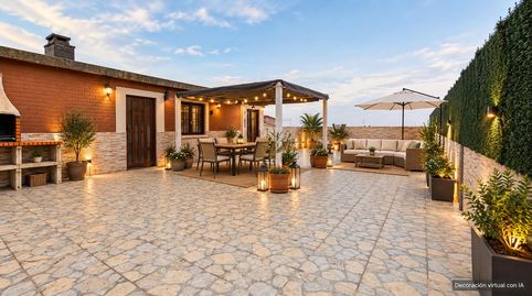 CASALIA presenta: Edificio Coliving en Rentabilidad – 5 Hab. Premium junto a Renfe Parla.