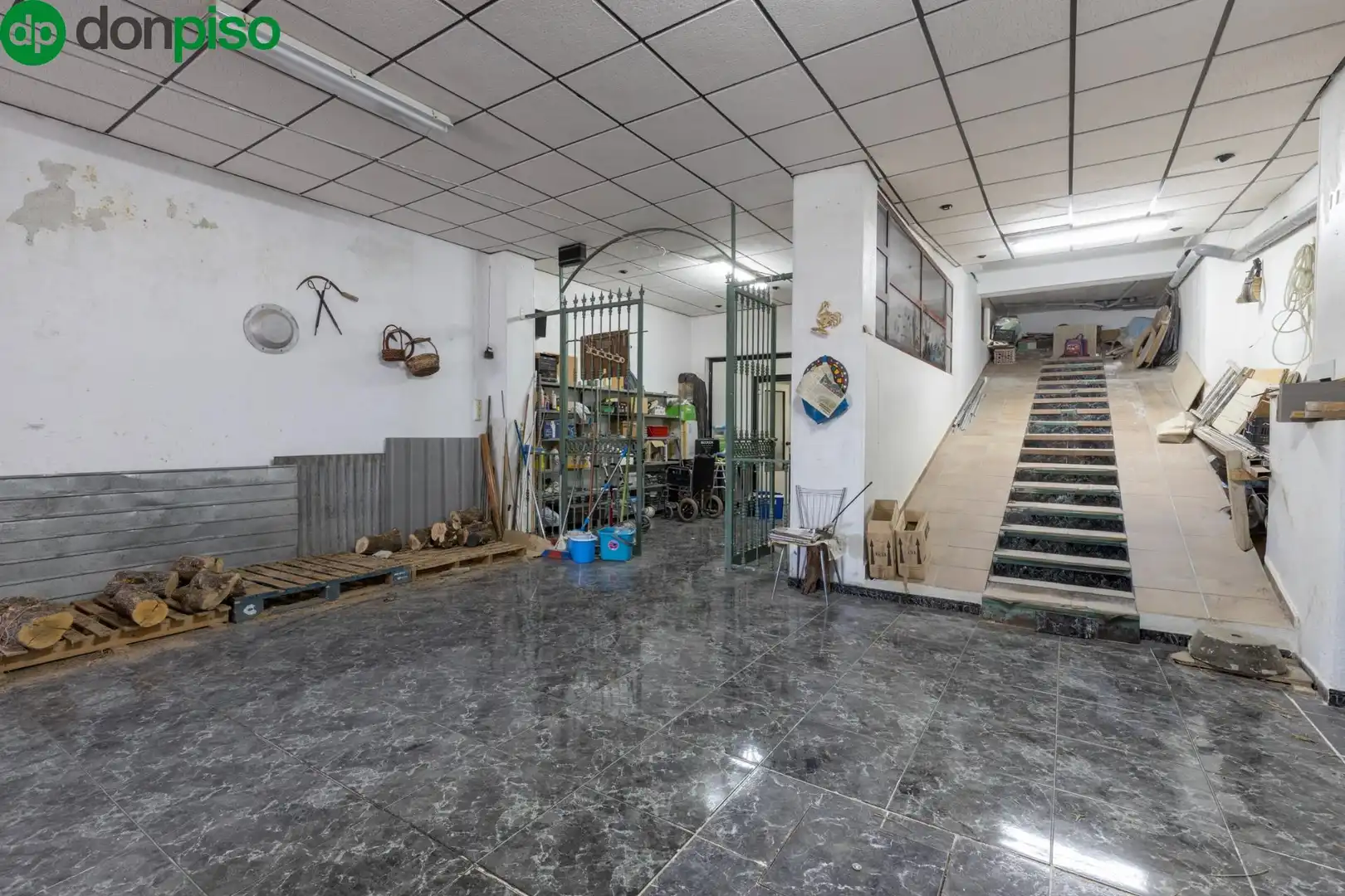 Detached homes for sale in Calle Viejo de Charilla, 43, Alcalá la Real