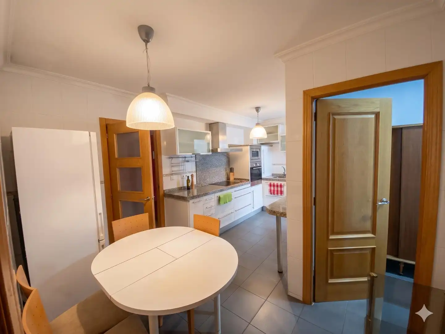 Kitchen of Flat for rent in Cáceres