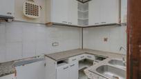 Kitchen of Flat for sale in Santa Coloma de Gramenet