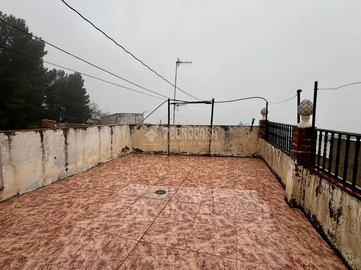 Terrasse von Einfamilien-Reihenhaus zum Verkauf in Jódar mit Klimaanlage und Terrasse