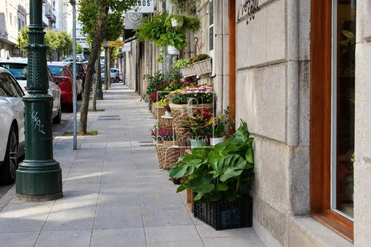 Piso con terraza en venta en Centro Urbano