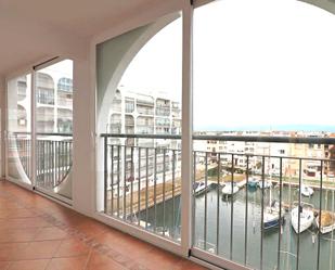 Balcony of Attic for sale in Empuriabrava  with Air Conditioner