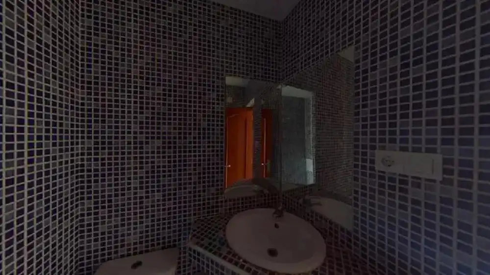 Bathroom of Flat for sale in Castelldefels