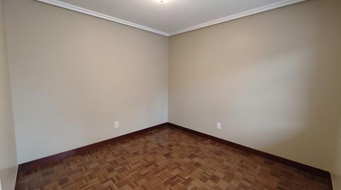 Photo 3 of Flat for sale in Diputación Kalea, Ermua, Bizkaia