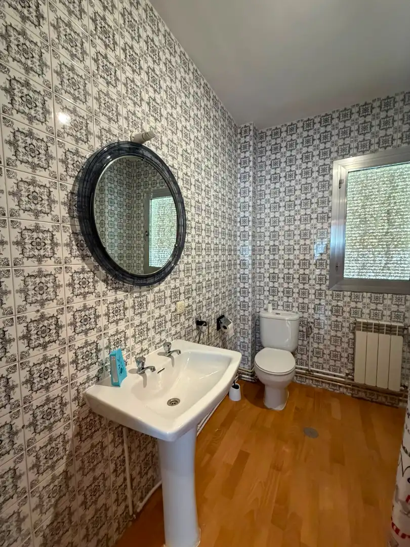 Bathroom of Flat for rent in Ciudad Real  with Furnished