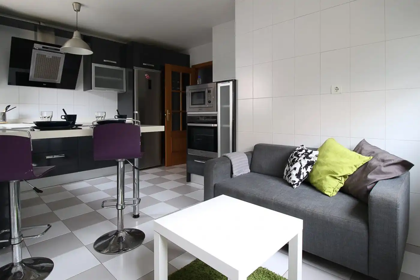 Apartments for rent in Urbanización Ladera Sur, Mompia