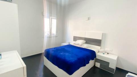 Foto 2 de Piso de alquiler en Calle Héroe de Sostoa, Parque Ayala - Jardín de la Abadía - Huelín, Málaga