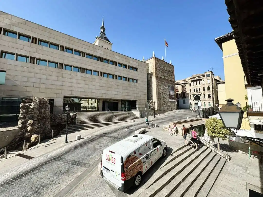 Außenansicht von Wohnung zur Miete in Toledo mit Klimaanlage, Heizung und Terrasse