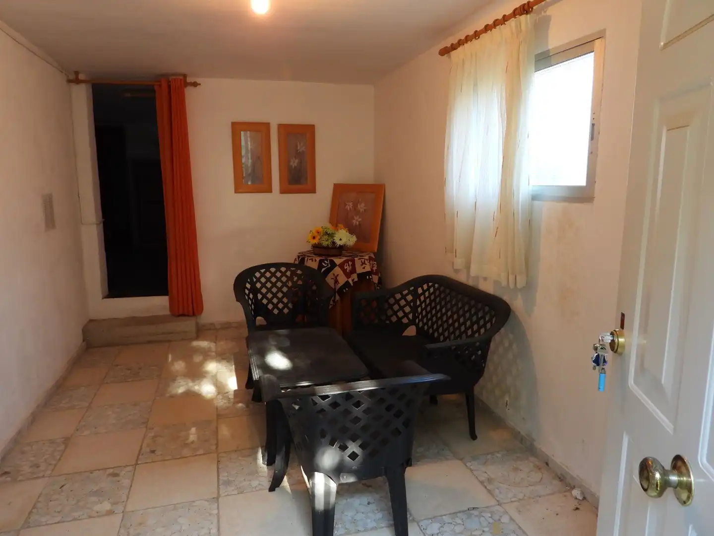 Sala d'estar de Casa o xalet en venda en Pezuela de las Torres amb Calefacció, Jardí privat i Moblat
