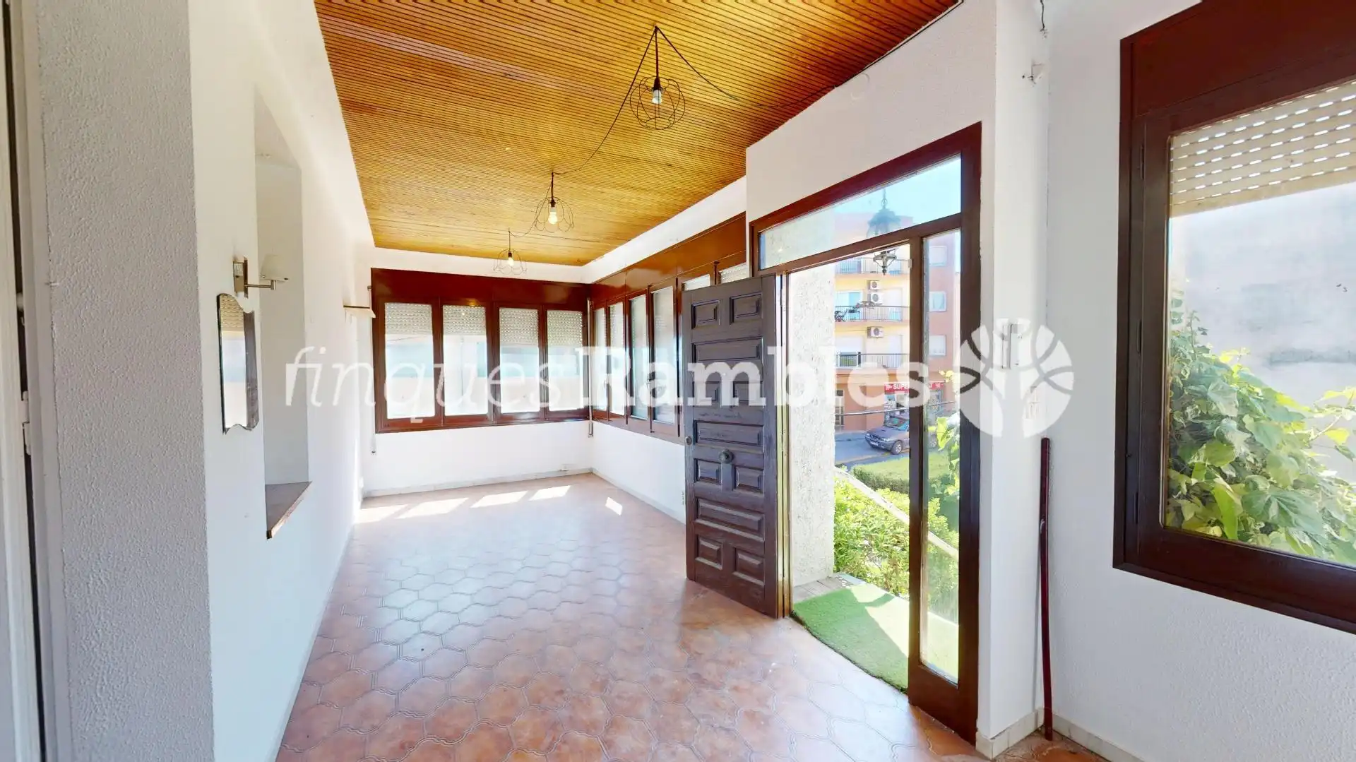 Vista exterior de Casa o xalet en venda en Masquefa amb Jardí privat, Terrassa i Traster