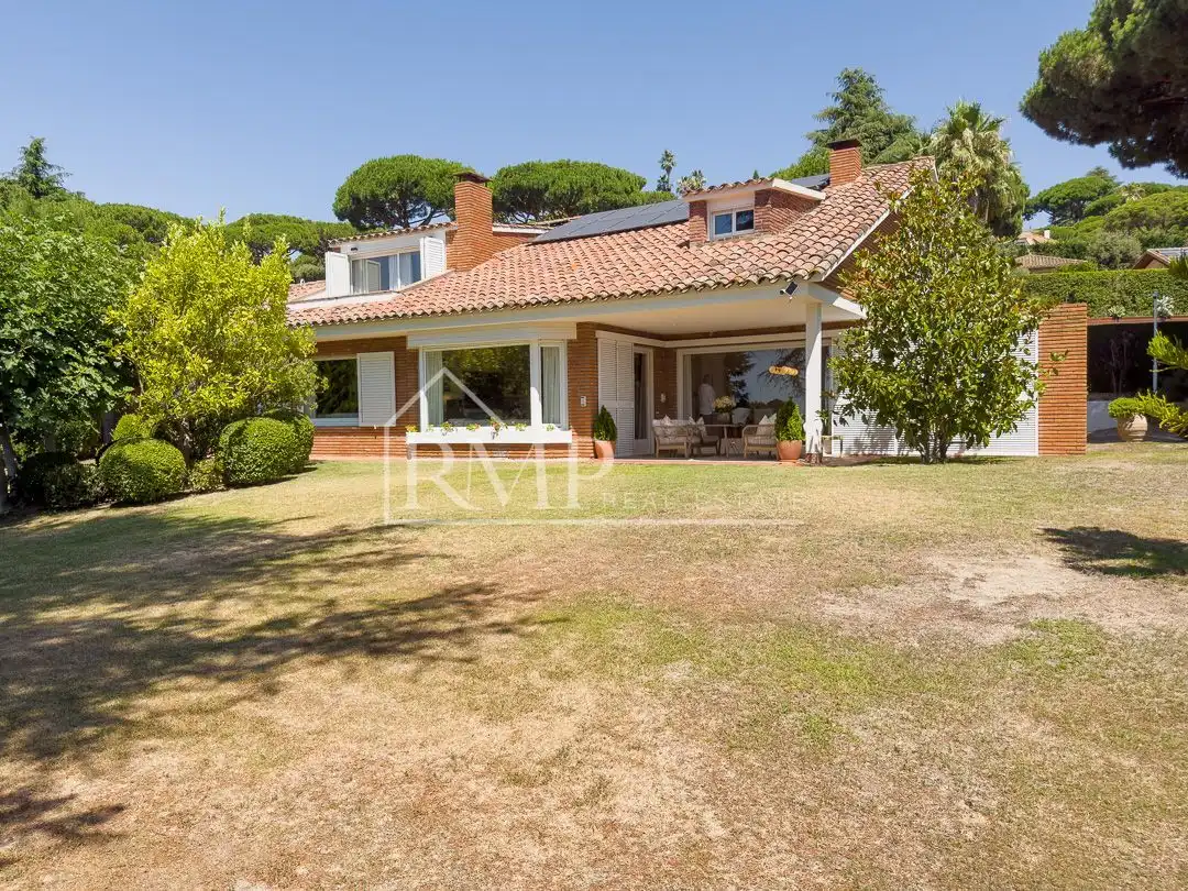 Garten von Haus oder Chalet zum Verkauf in Sant Vicenç de Montalt mit Klimaanlage, Heizung und Privatgarten