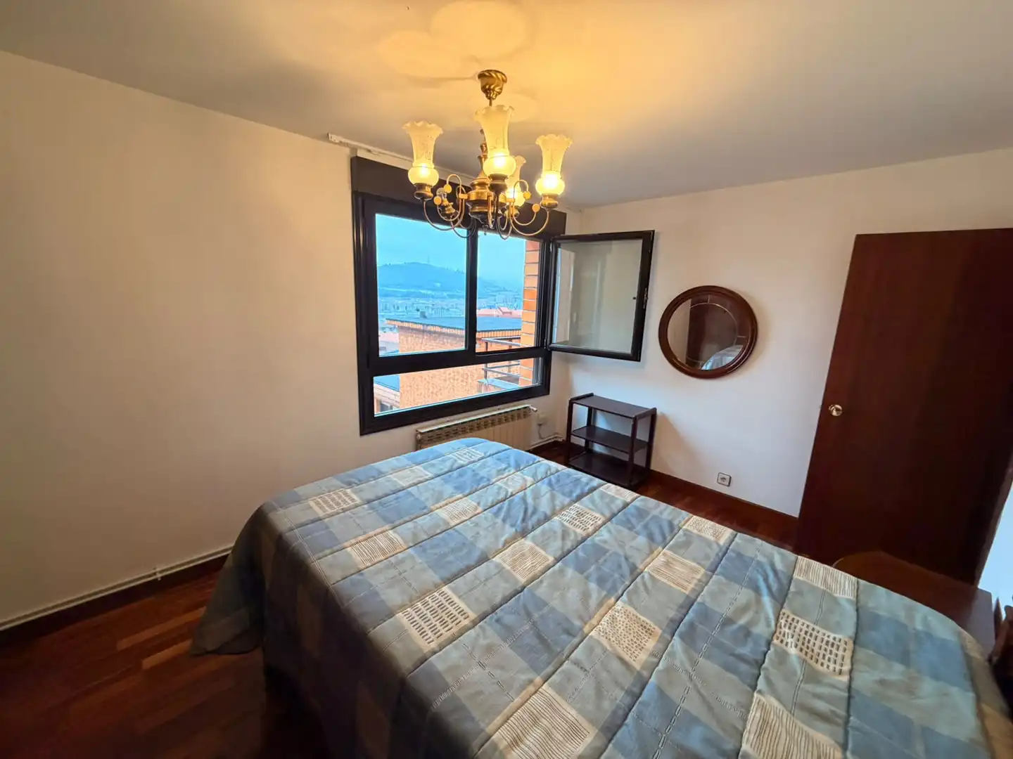 Bedroom of Flat for sale in Cruces