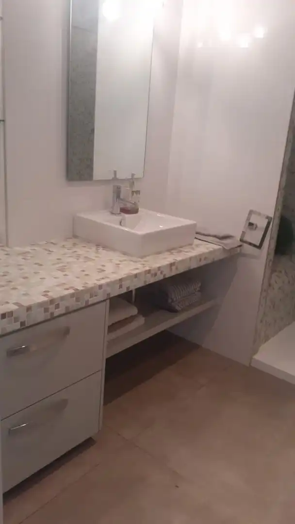 Bany de Casa o xalet en venda en Elche / Elx amb Aire condicionat, Jardí privat i Terrassa