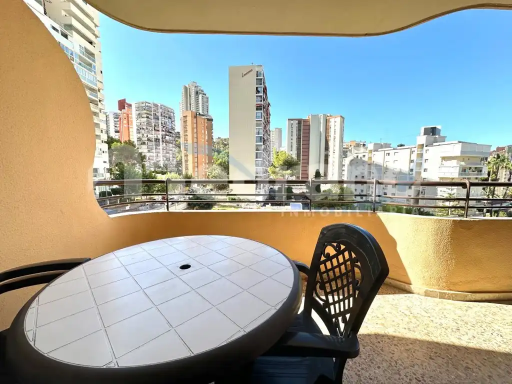 Apartment with pool for sale in Avenida Montecarlo, imagen 4