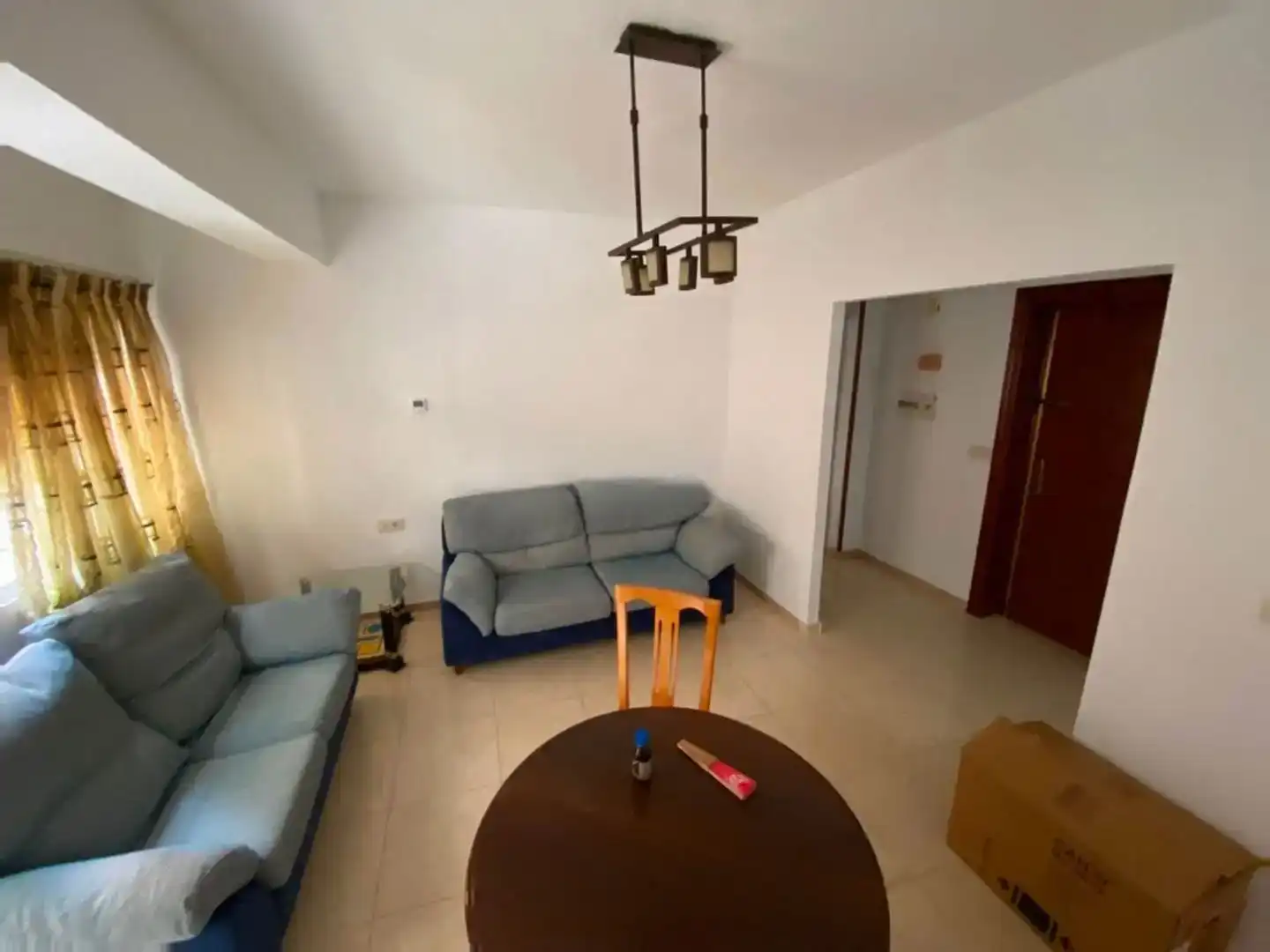 Sala d'estar de Pis de lloguer en Los Alcázares amb Moblat
