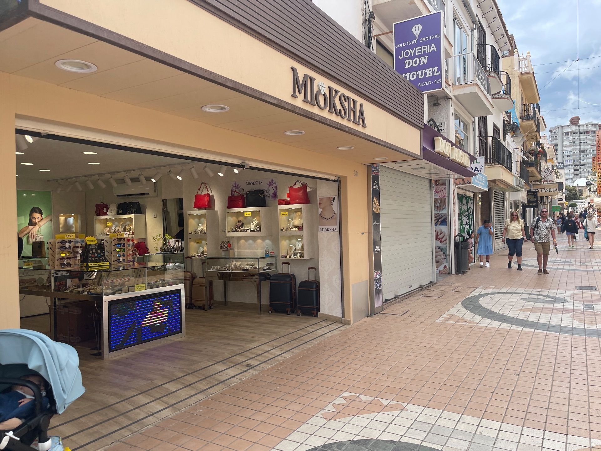 Local de lloguer a San Miguel, Manantiales - Estación de Autobuses