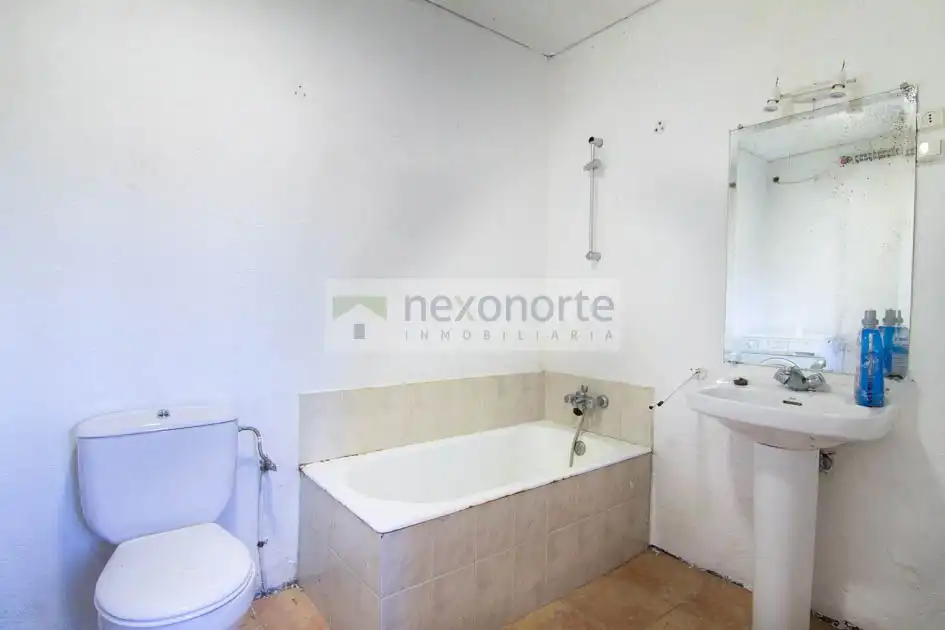 Baño de Finca rústica en venta en As Pontes de García Rodríguez 