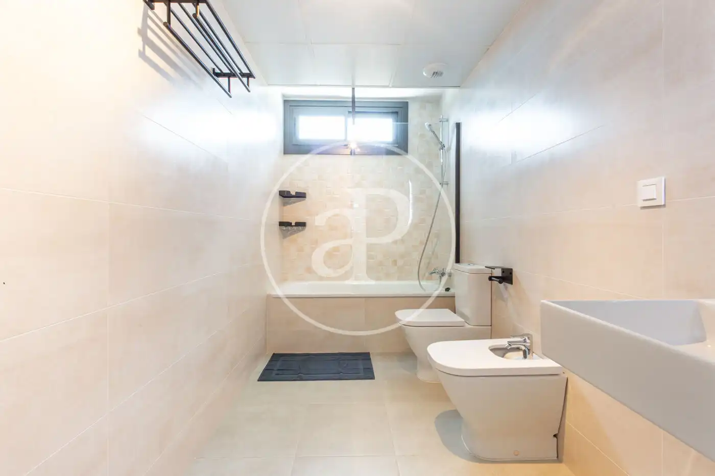Baño de Ático en venta en Valencia con Aire acondicionado, Calefacción y Terraza