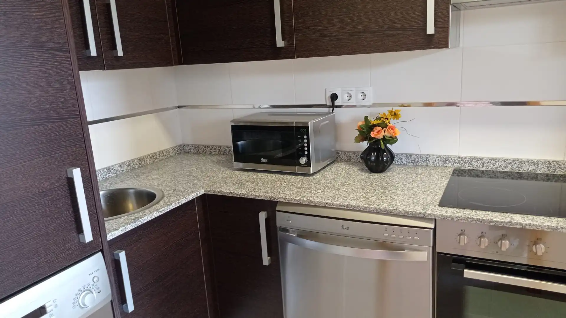 Kitchen of Duplexes for sale in Foz  with Terrace, Storage room and Furnished