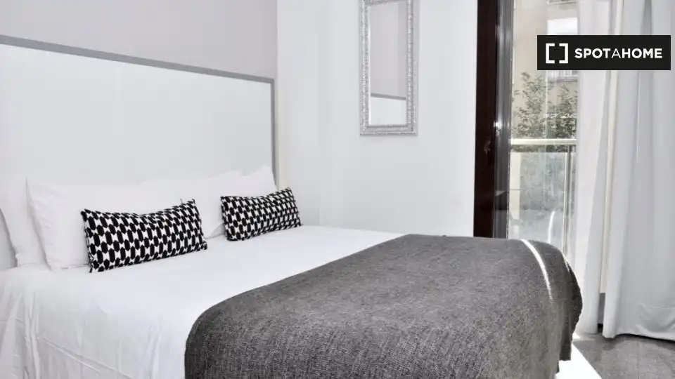 Flat with terrace to rent in Gràcia, imagen 7