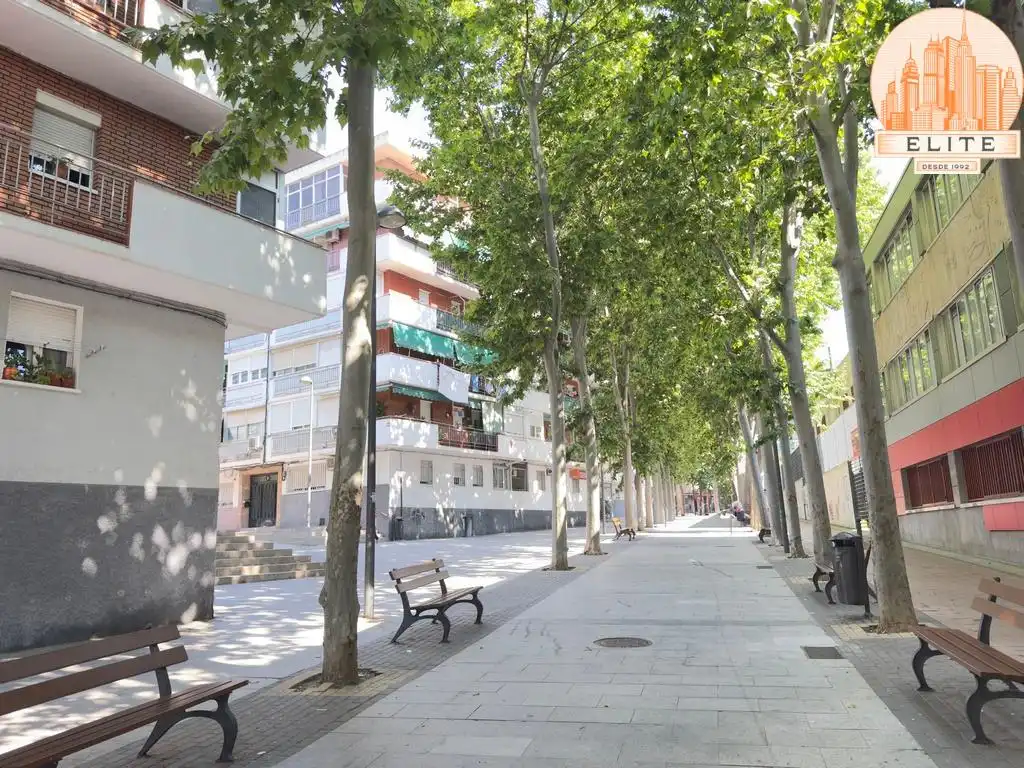 Außenansicht von Erdgeschoss zum Verkauf in Getafe