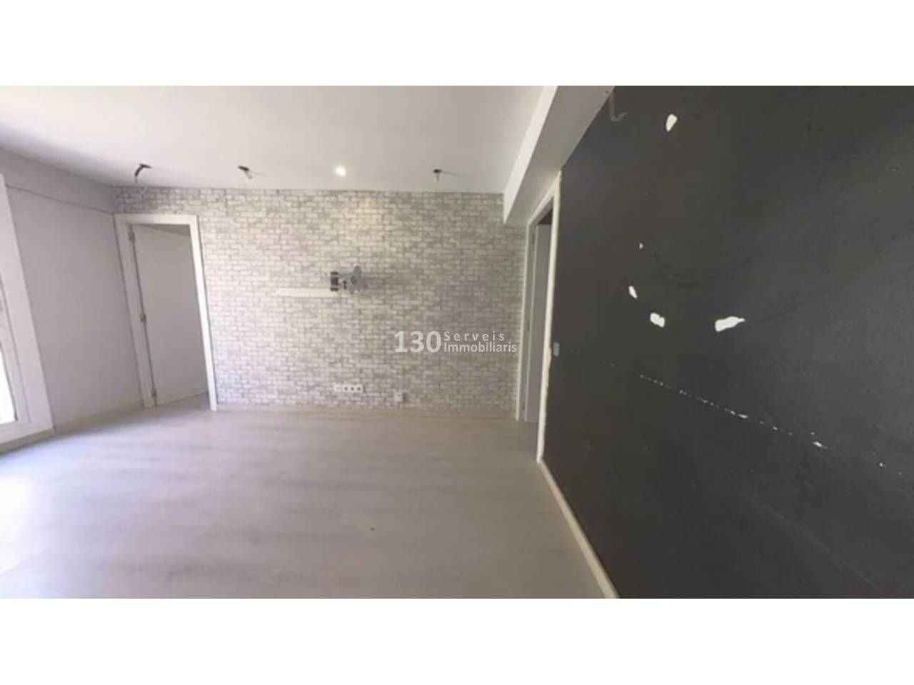 Flat for sale in Calle Paloma, El Raval, Ciutat Vella