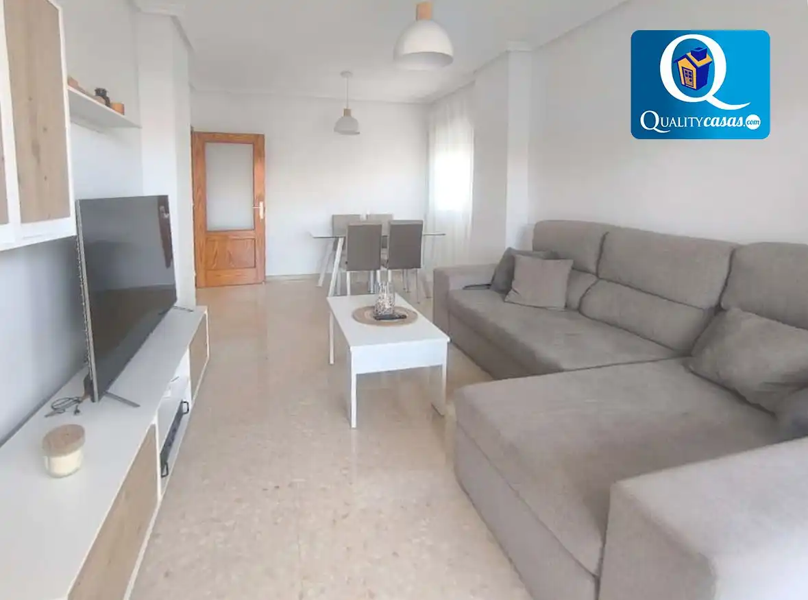 Sala d'estar de Apartament en venda en Elche / Elx amb Aire condicionat, Calefacció i Terrassa