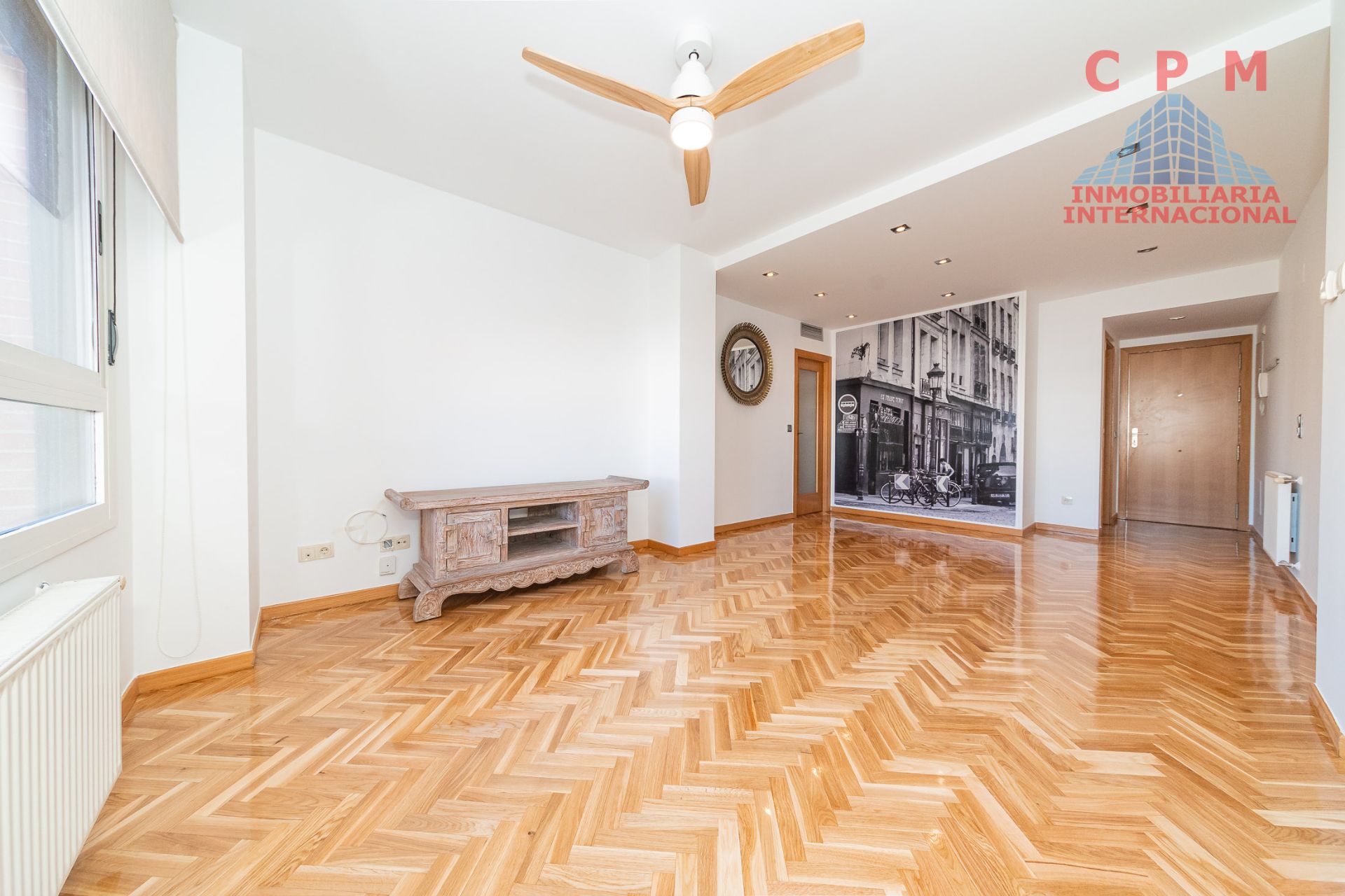 Sala d'estar de Pis de lloguer en  Madrid Capital amb Aire condicionat, Calefacció i Parquet