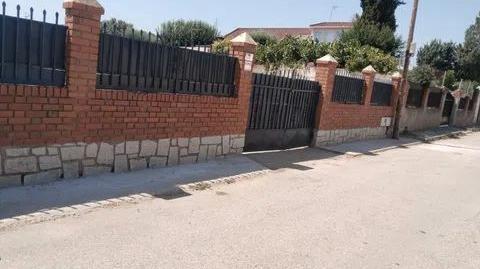 Foto 3 von Residential zum Verkauf in Calle Martínez Montañés, 84, El Casar de Escalona, Toledo