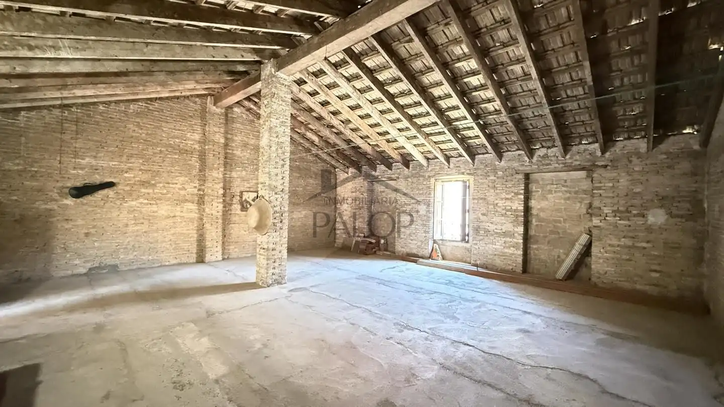 Piso en venta en Carcaixent con Terraza y Balcón