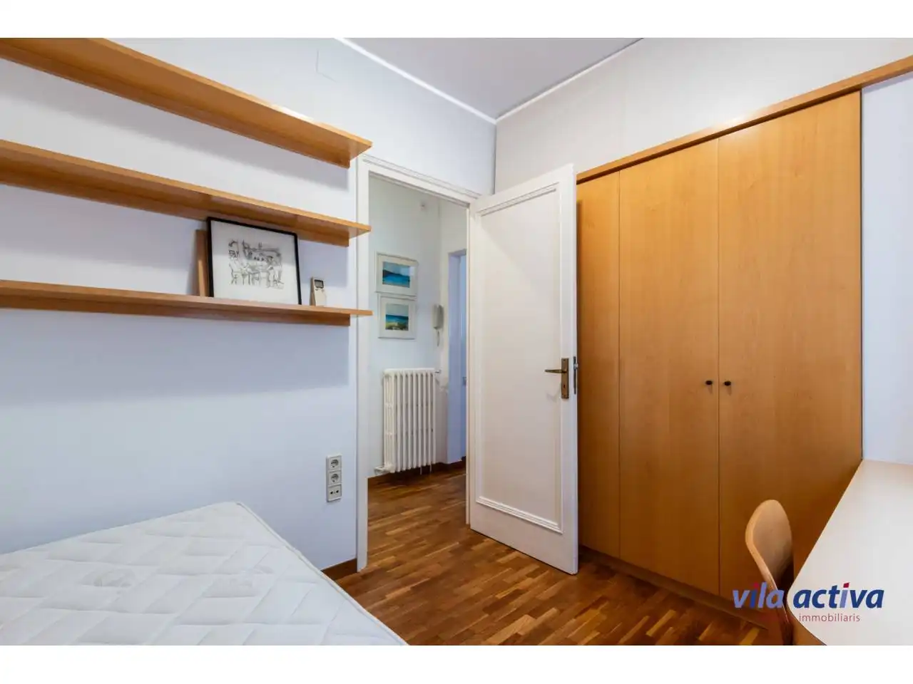 Dormitori de Casa o xalet en venda en Terrassa amb Aire condicionat, Calefacció i Jardí privat