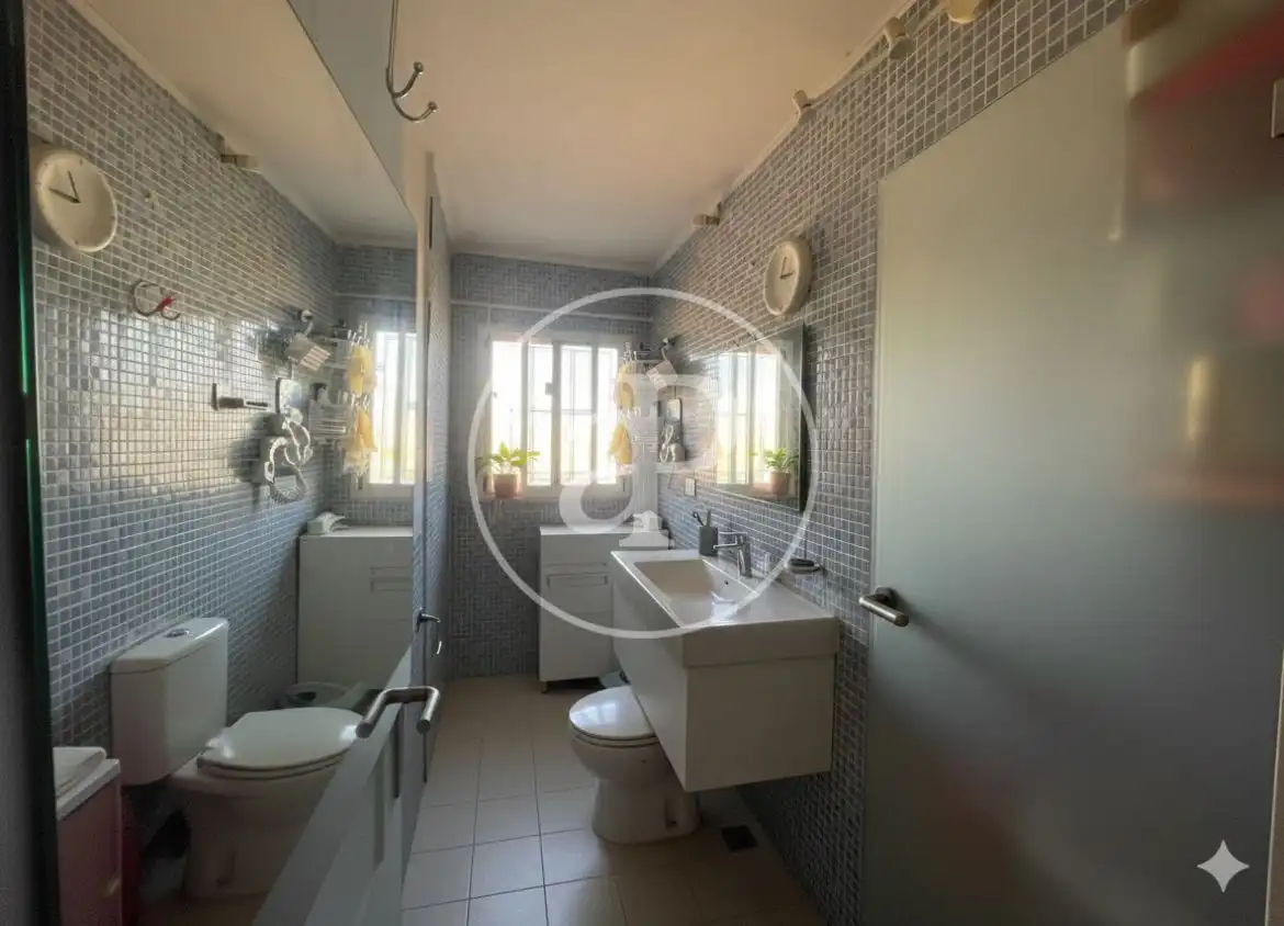 Baño de Ático en venta en La Font d'en Carròs con Calefacción y Terraza
