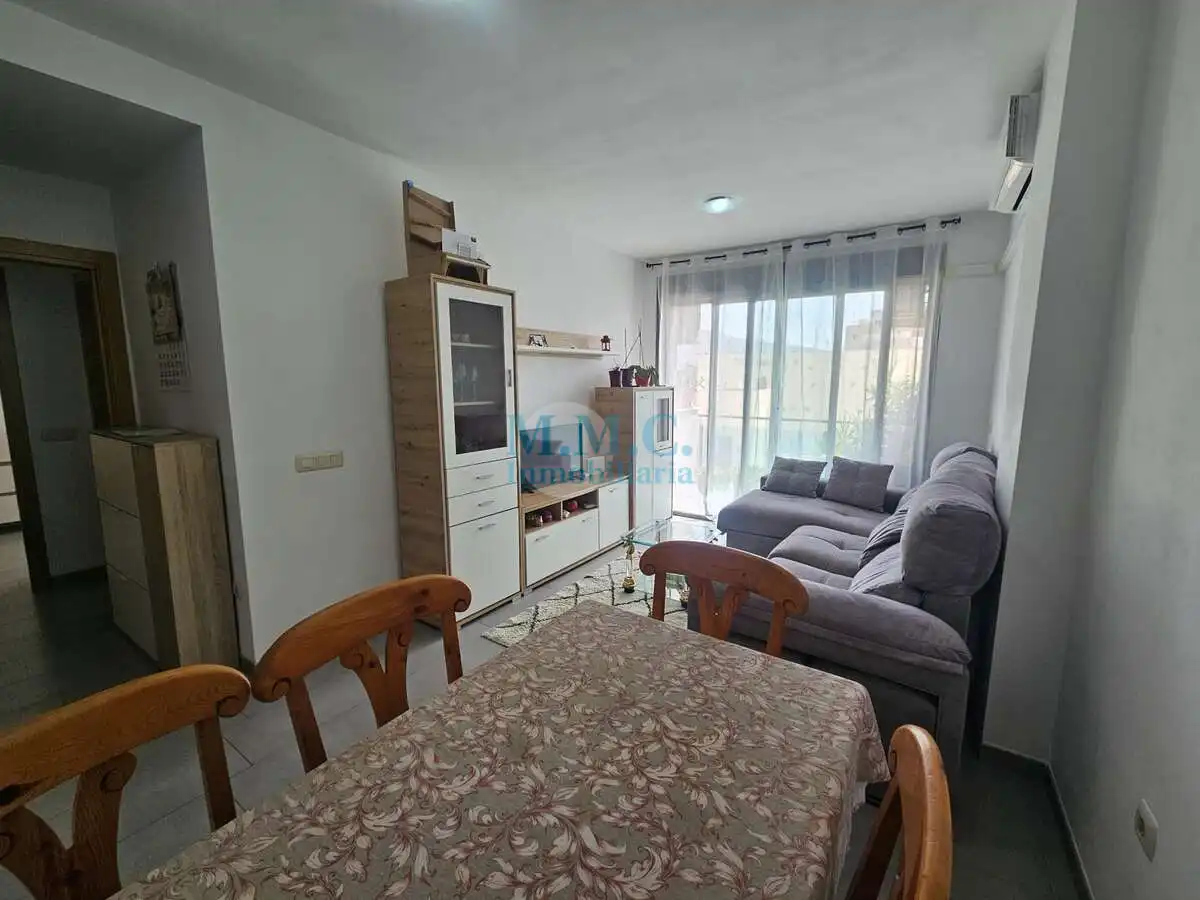 Vista exterior de Piso en venta en Roquetas de Mar con Terraza y Amueblado