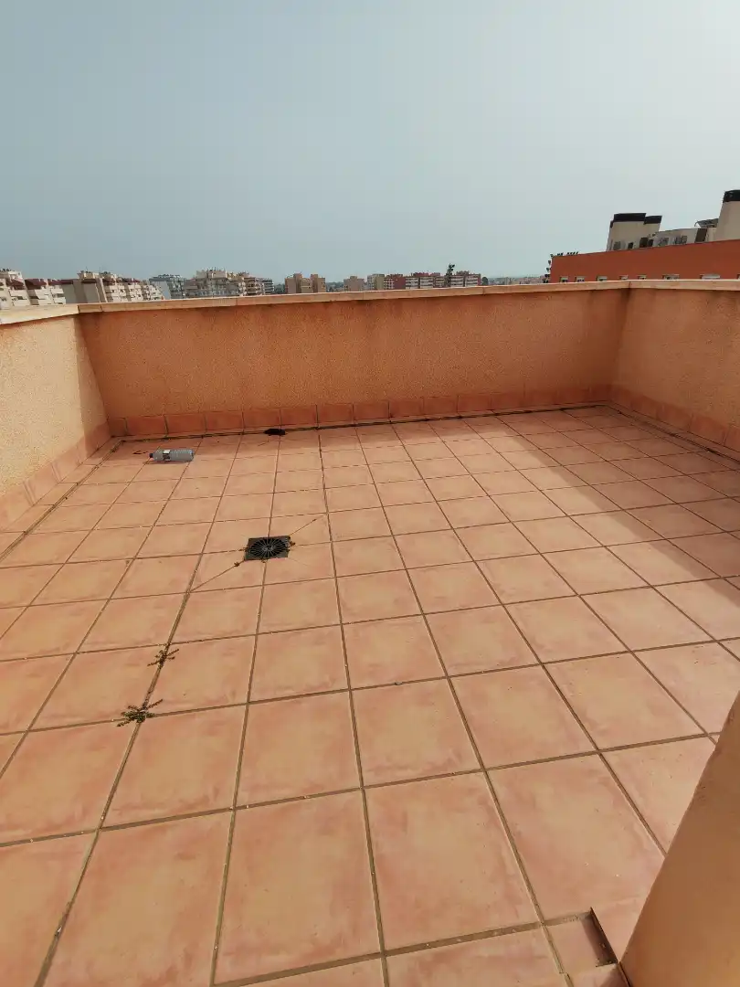 Terrasse von Dachboden zum Verkauf in Elche / Elx mit Klimaanlage, Parkett und Terrasse