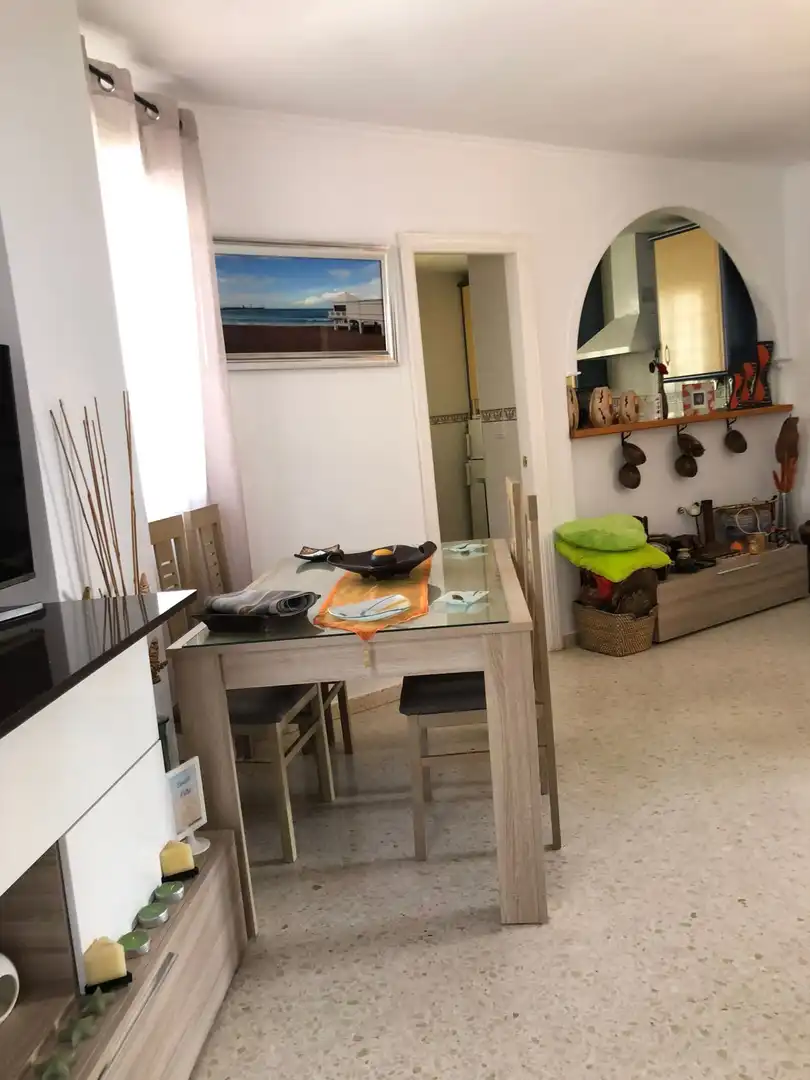 Comedor de Piso en venta en El Bosque con Aire acondicionado, Terraza y Balcón