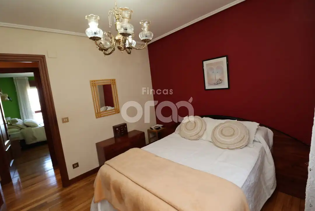 Habitación de Dúplex en venta en Santurtzi  con Calefacción, Terraza y Amueblado