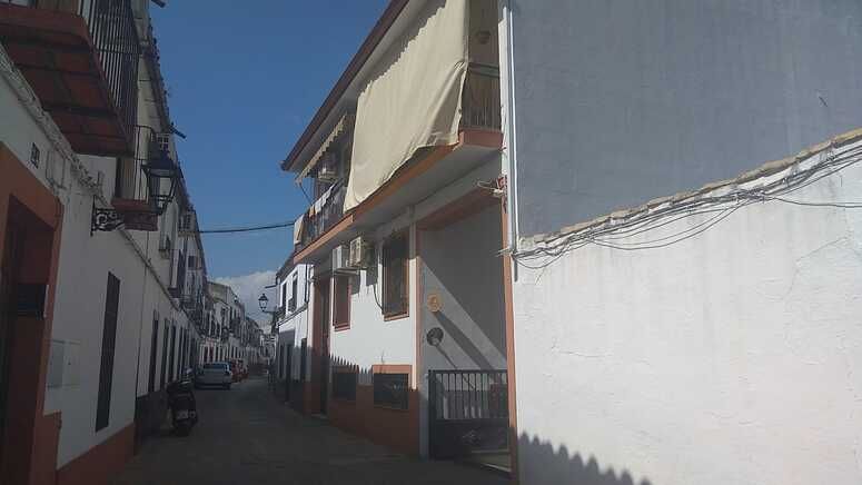 Vista exterior de Casa adosada en venda en Montoro