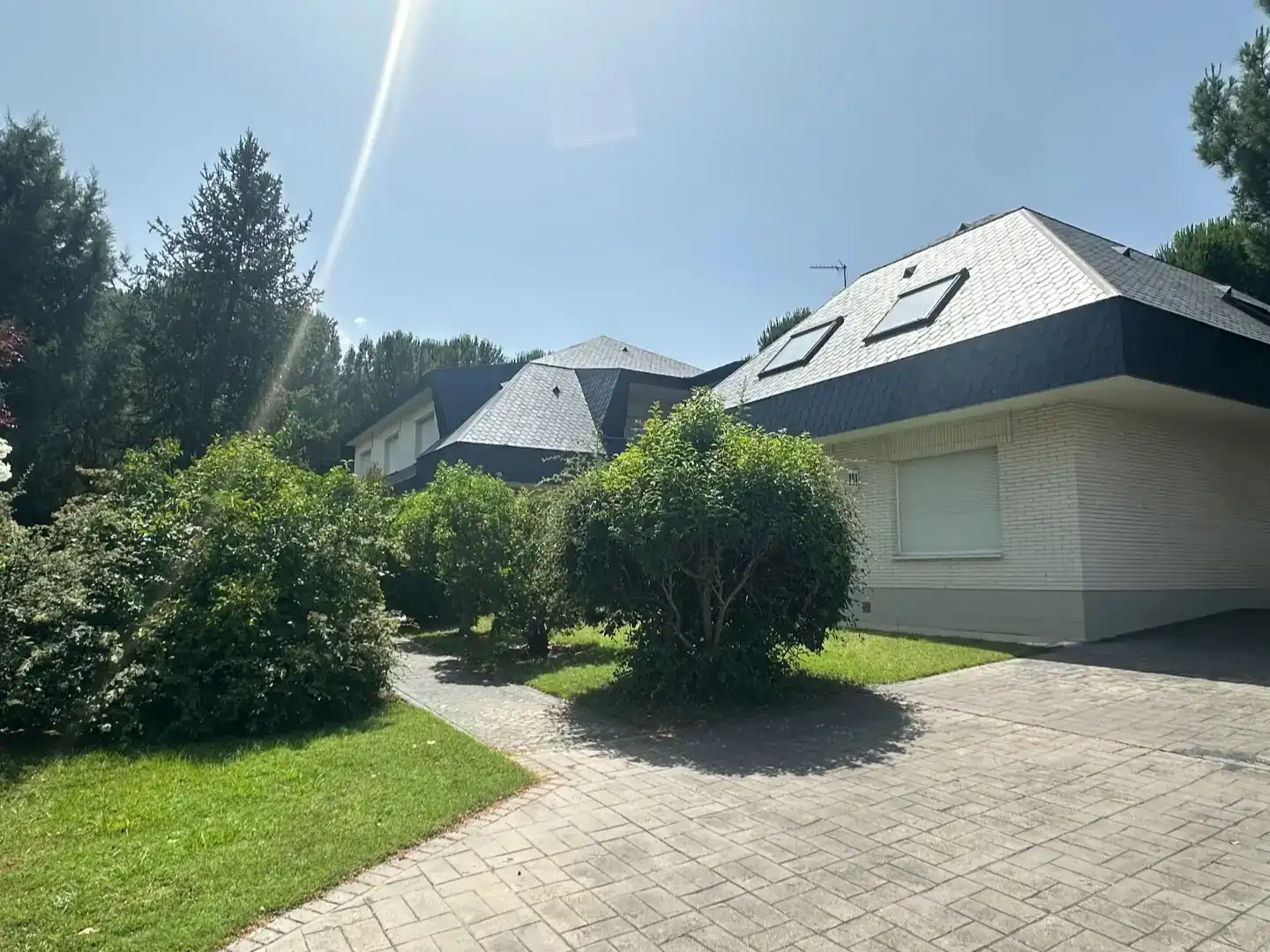 Vista exterior de Piso en venta en Ciudalcampo con Aire acondicionado, Calefacción y Jardín privado
