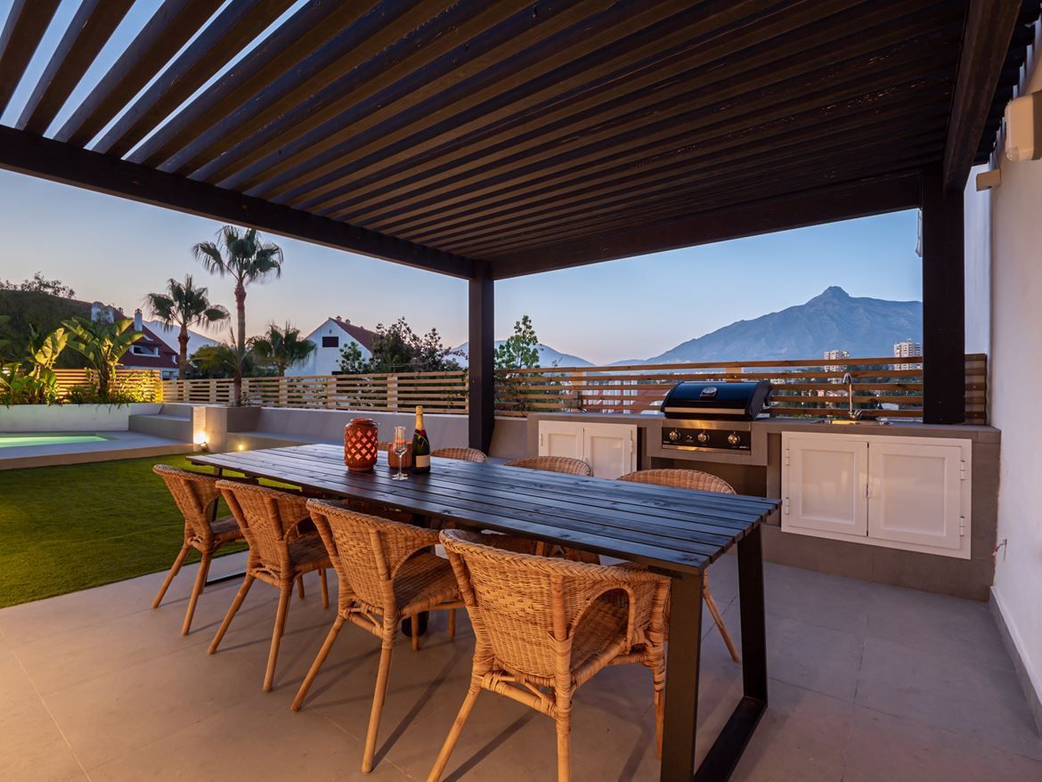 Terrace of Apartment for sale in Marbella  with Air Conditioner, Terrace and Swimming Pool