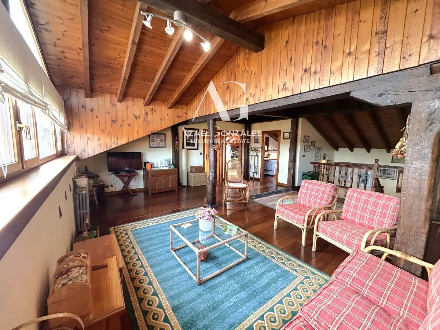 Sala de estar de Casa o chalet en venta en Camargo con Calefacción, Terraza y Amueblado