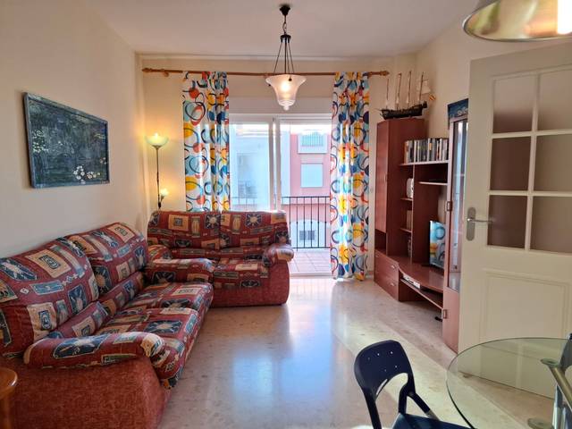 Piso en Venta en Calle Jacinto en Calahonda - Carchuna