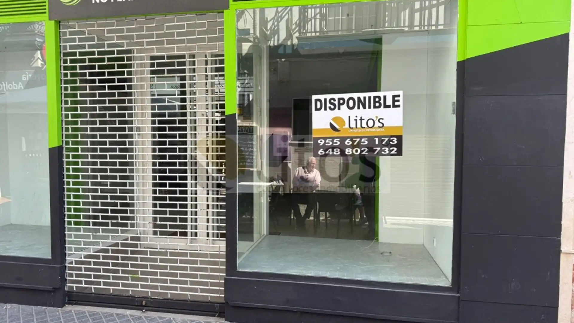 Local de alquiler en Calle Pereda, Centro - Doña Mercedes