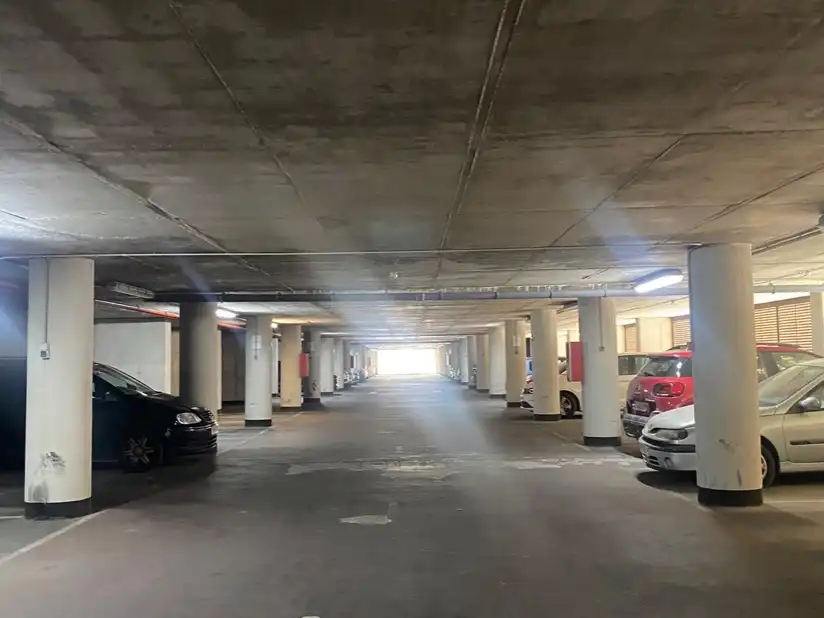 Parking de Garaje de alquiler en Alcoy / Alcoi con Alarma