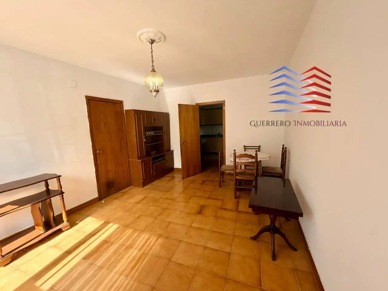 Menjador de Casa o xalet de lloguer en San Cibrao das Viñas amb Calefacció, Terrassa i Moblat