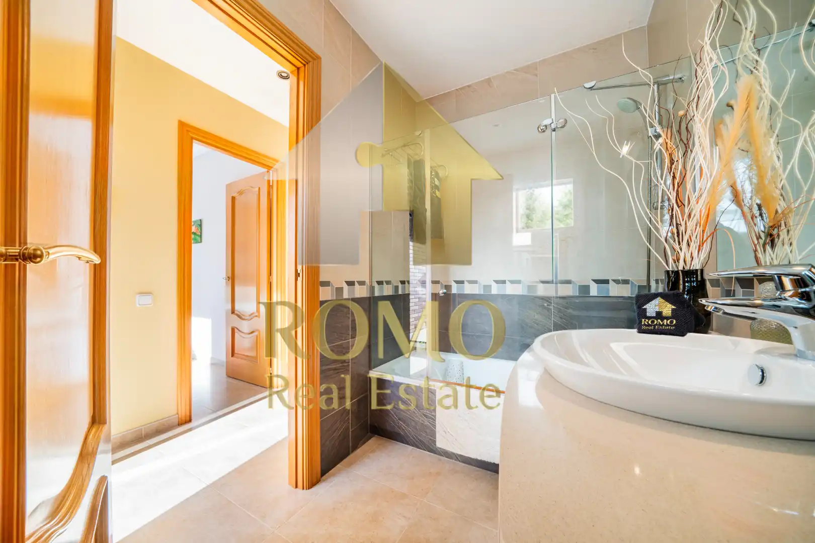 Baño de Casa o chalet en venta en Santa Perpètua de Mogoda con Aire acondicionado, Calefacción y Terraza