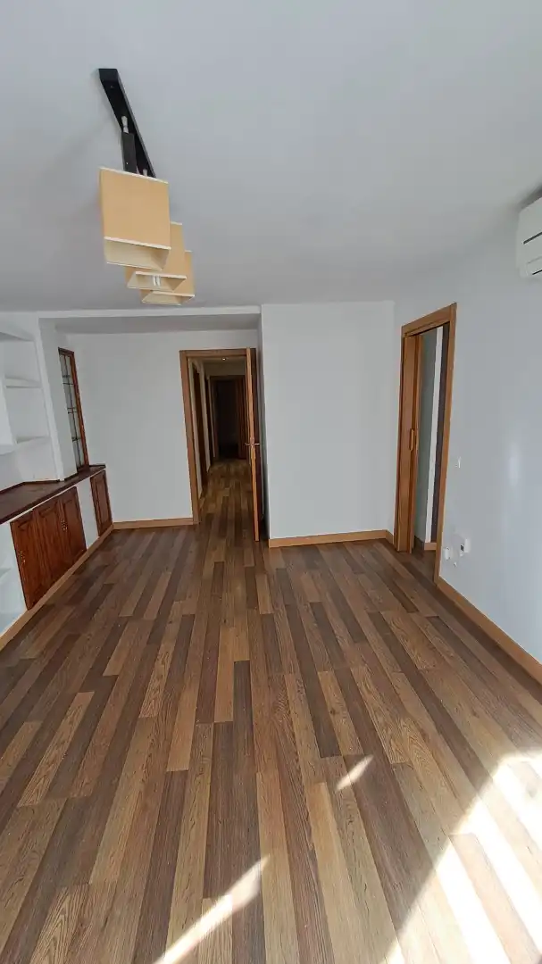 Appartamento con terrazza in vendita a Reina Victoria - Matadero, imagen 4