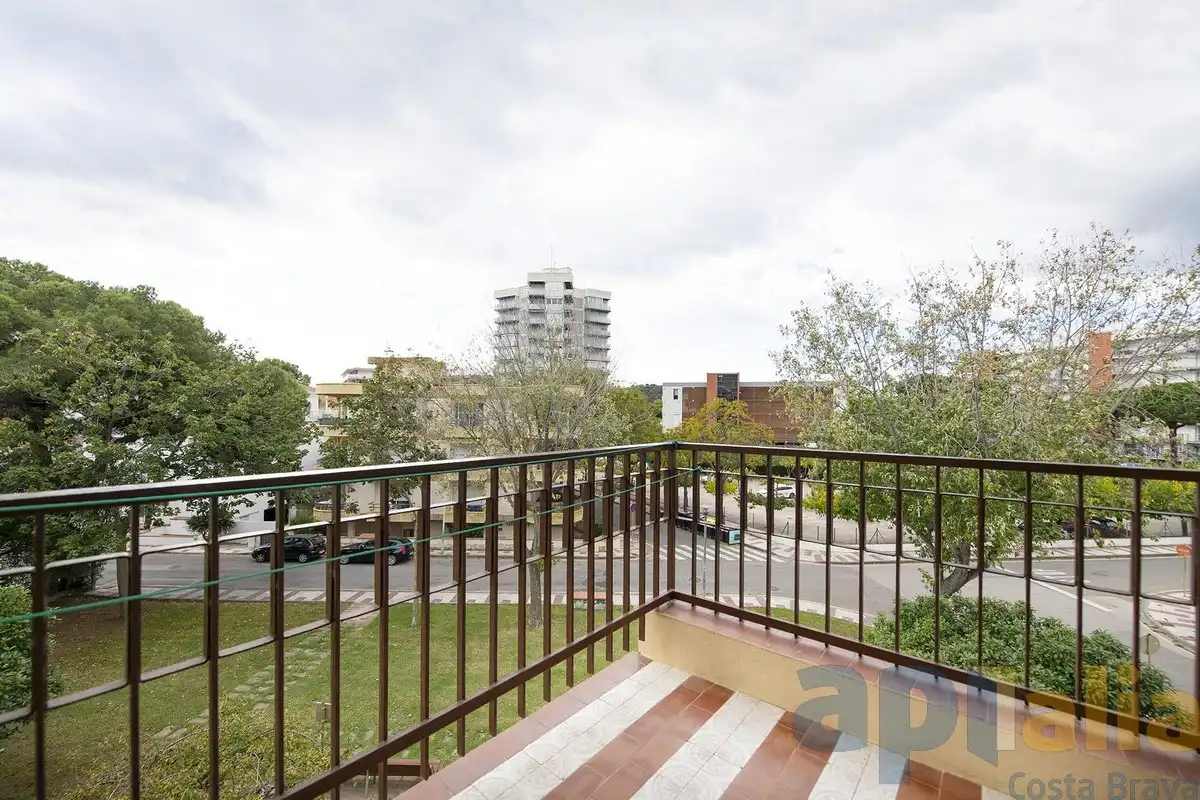 Terraza de Apartamento en venta en Castell d'Aro, Platja d'Aro i s'Agaró con Terraza y Amueblado