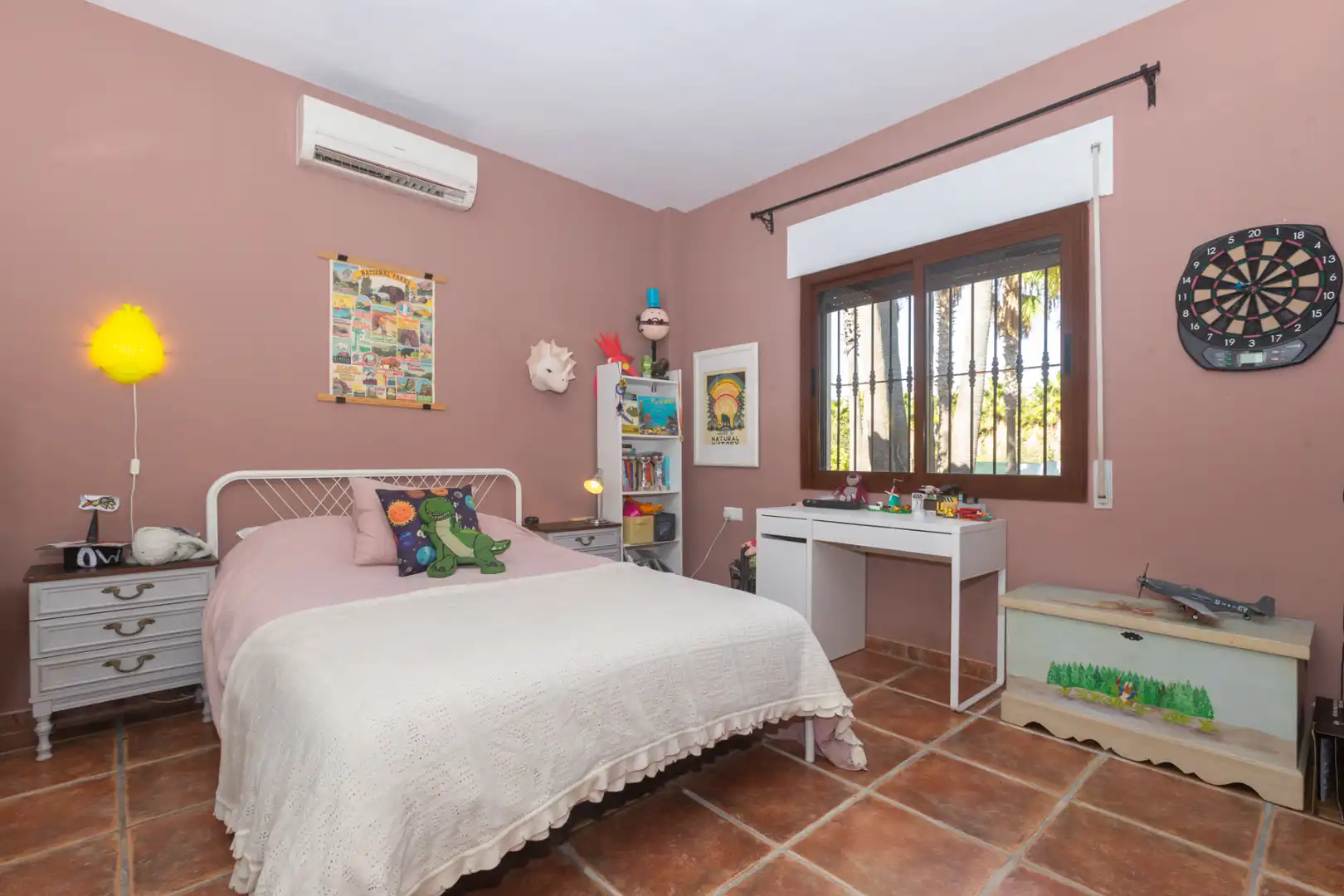 Habitación de Casa o chalet en venta en Alhaurín de la Torre con Aire acondicionado, Calefacción y Jardín privado
