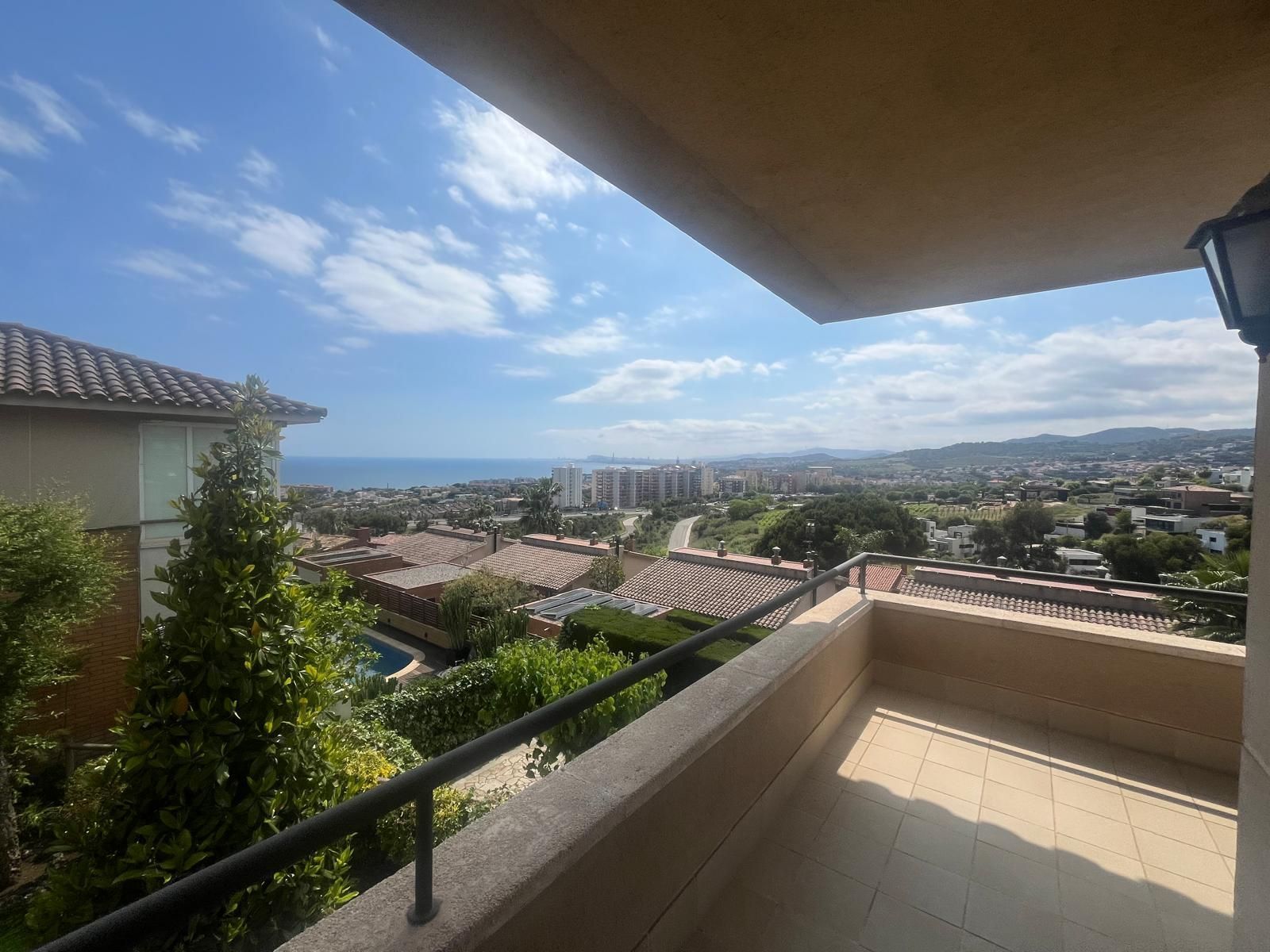 Vista exterior de Casa o xalet en venda en Teià amb Aire condicionat, Calefacció i Terrassa
